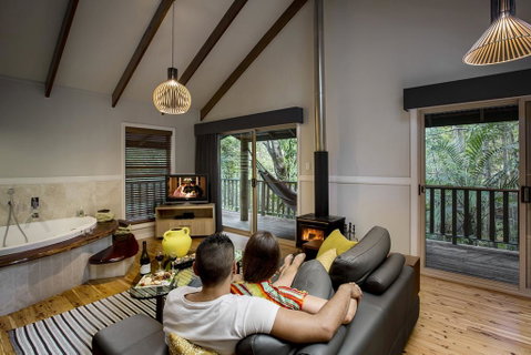 Narrows Escape Rainforest Retreat - Whitsundays Accommodation 2