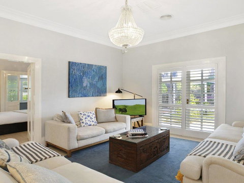 Nattai Lodge - House & Cottage In Beautiful Garden - Whitsundays Accommodation 3