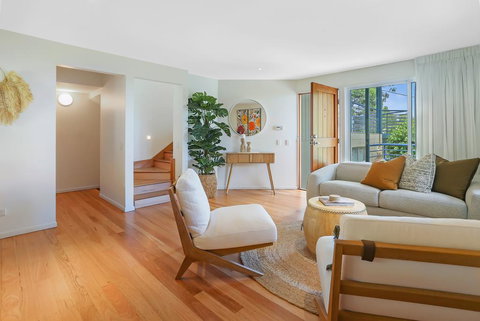 Naturally Majestic, Noosa Heads - Whitsundays Accommodation 1