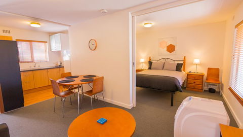 Dowler Apartments Subiaco - Whitsundays Accommodation 15