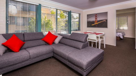 Dowler Apartments Subiaco - Whitsundays Accommodation 14