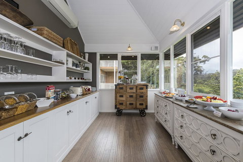 Grand Mercure Basildene Manor - Whitsundays Accommodation 12