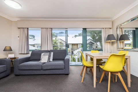 Subiaco Village 20 - Whitsundays Accommodation 1