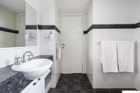 Subiaco Village 20 - Whitsundays Accommodation 14