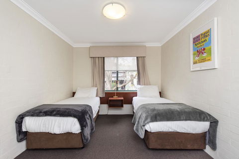 Subiaco Village 20 - Whitsundays Accommodation 13