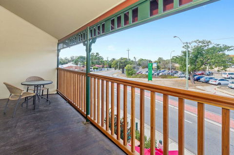 Quality Hotel Bayswater - Whitsundays Accommodation 13