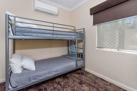 Quality Hotel Bayswater - Whitsundays Accommodation 15