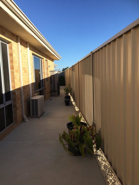 Lakeside Views - Whitsundays Accommodation 11