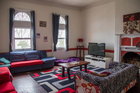 1849 Backpackers Albany - Whitsundays Accommodation 1