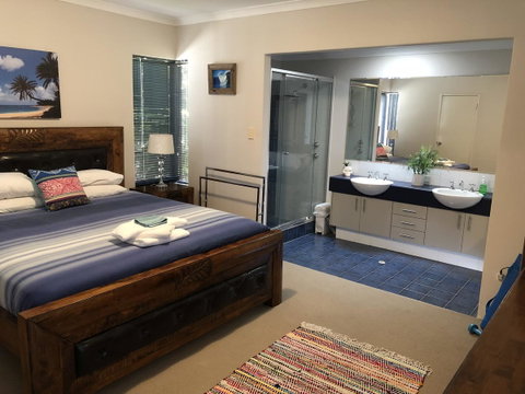 BeachHideaway@Scarborough - Whitsundays Accommodation 20