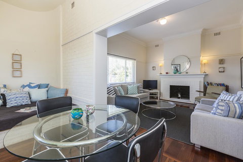 Cottesloe Bel-Air Apartment - Whitsundays Accommodation 1