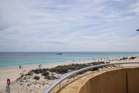 Seashore Memories - Sleeps 3 - Whitsundays Accommodation 21