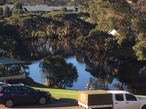 Denmark Reflections - Whitsundays Accommodation 13