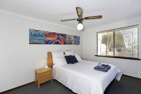 Beachfront @ Scarbs - Whitsundays Accommodation 9