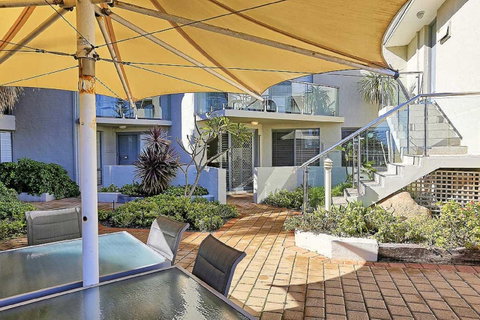 Beachfront @ Scarbs - Whitsundays Accommodation 0