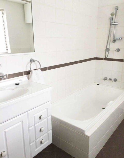Kenata-Fairway Apartment Hotel - Whitsundays Accommodation 23
