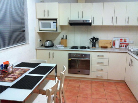 Kenata-Fairway Apartment Hotel - Whitsundays Accommodation 17