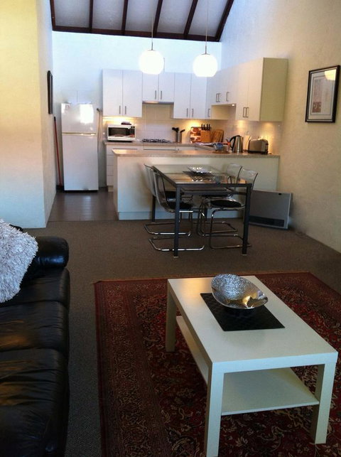 Kenata-Fairway Apartment Hotel - Whitsundays Accommodation 28