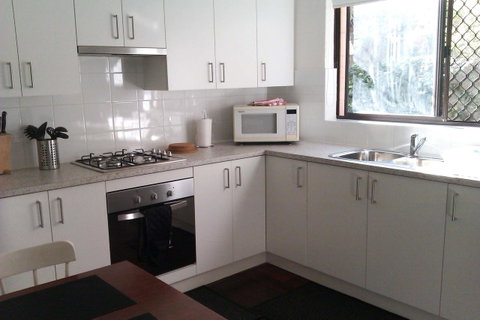 Kenata-Fairway Apartment Hotel - Whitsundays Accommodation 31
