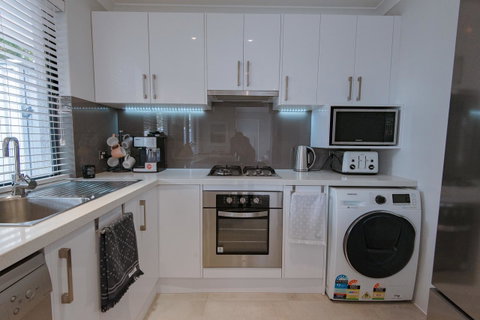 Mindarie Retreat - Whitsundays Accommodation 2