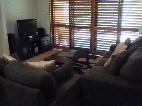 Presidential Bungalow - Whitsundays Accommodation 5