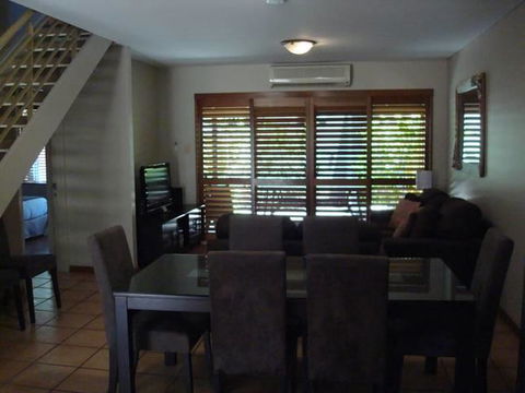 Presidential Bungalow - Whitsundays Accommodation 7