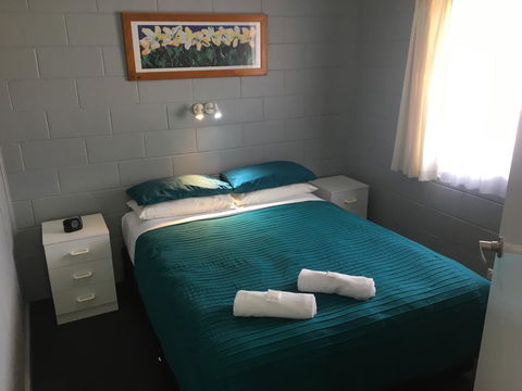 Esperance Central Accommodation - Whitsundays Accommodation 14