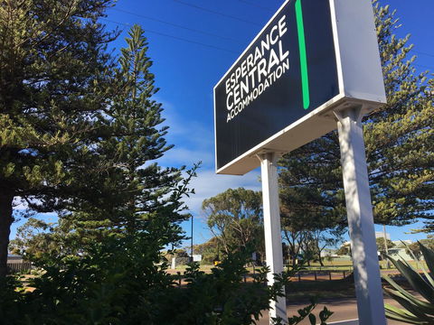 Esperance Central Accommodation - Whitsundays Accommodation 28