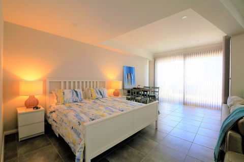 Studio Style Mindarie Marina - Whitsundays Accommodation 2