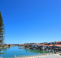 Studio Style Mindarie Marina - Whitsundays Accommodation