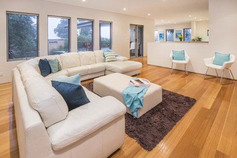 Calm Waters - Whitsundays Accommodation 15