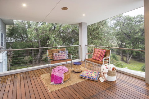 Calm Waters - Whitsundays Accommodation 13
