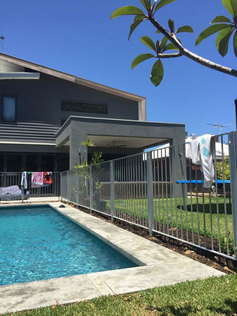 The Pool House - Fremantle - Whitsundays Accommodation 23