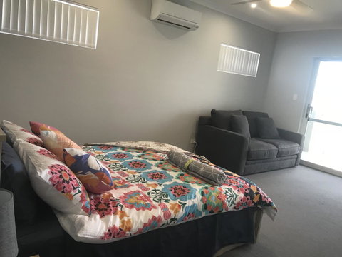 Beach House At SeaScapes.. - Whitsundays Accommodation 10