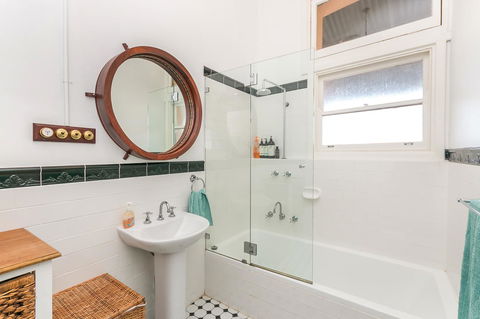 SoBe Fremantle - Whitsundays Accommodation 12