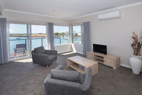 Oceans Edge - Busselton - Whitsundays Accommodation 6
