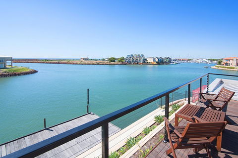 Oceans Edge - Busselton - Whitsundays Accommodation 1