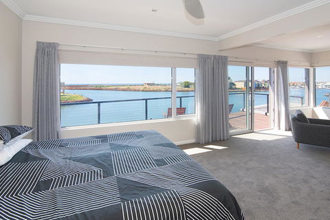 Oceans Edge - Busselton - Whitsundays Accommodation 5