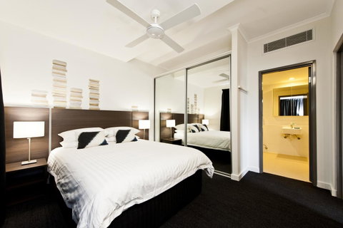 St Catherine\'s On Park - Whitsundays Accommodation 14
