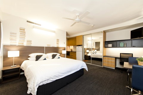 St Catherine\'s On Park - Whitsundays Accommodation 19