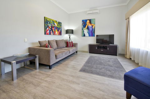 Vintages Accommodation - Whitsundays Accommodation 12