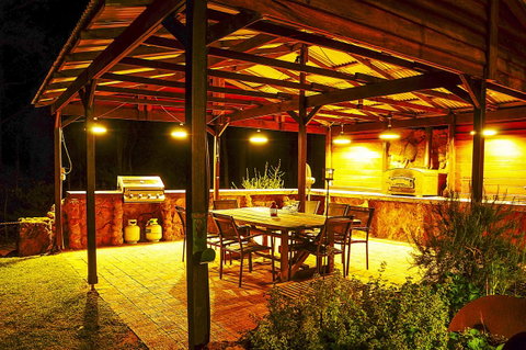 Nannup Bush Retreat - Whitsundays Accommodation 5