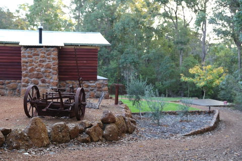 Nannup Bush Retreat - Whitsundays Accommodation 25