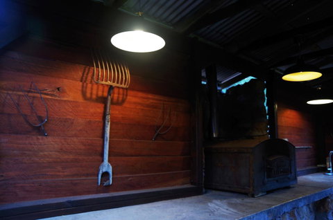 Nannup Bush Retreat - Whitsundays Accommodation 3