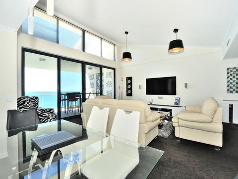 Nautilus By Rockingham Apartments - Whitsundays Accommodation 17