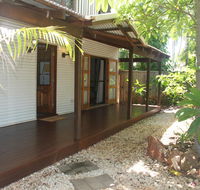 Beach House on Fox - Whitsundays Accommodation