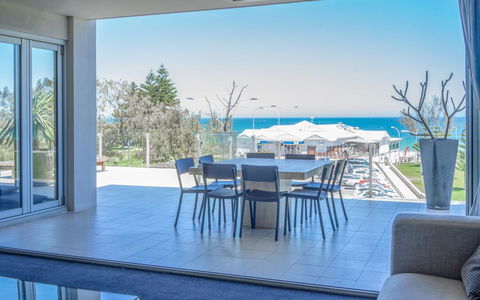 Mullaloo Beach Hotels & Apartments - Whitsundays Accommodation 2