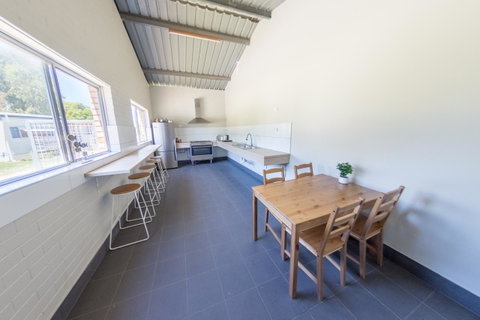 Mandurah Coastal Holiday Park - Whitsundays Accommodation 40