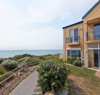 Caravel Beach House Mandurah - Whitsundays Accommodation