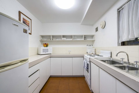 Cottesloe Beach Chalets - Whitsundays Accommodation 41